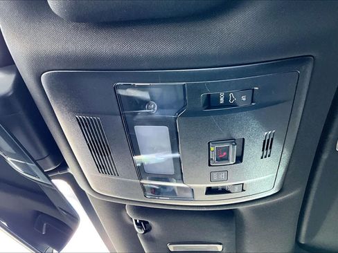 Used 2023 Lexus IS 350 F Sport w/ Navigation Package RWD image 32