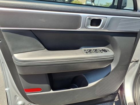 Used 2025 Hyundai Santa Fe SEL FWD image 27