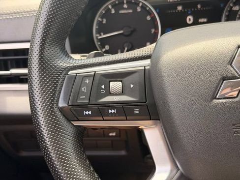 Used 2024 Mitsubishi Outlander SE AWD/4WD image 26