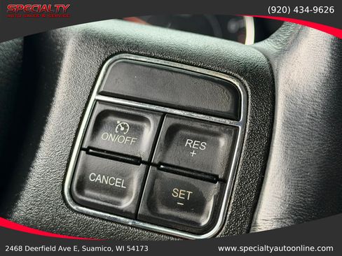 Used 2018 Jeep Wrangler Unlimited Sahara AWD/4WD image 17
