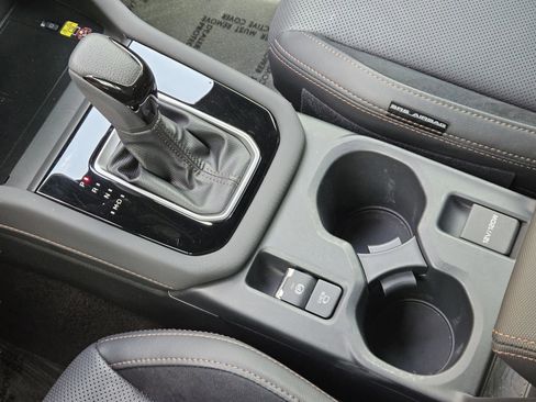 Used 2025 Subaru Forester Touring AWD/4WD image 18