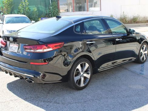 Used 2019 Kia Optima S w/ S Panoramic Sunroof Package image 4
