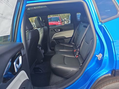 New 2025 Jeep Compass Limited w/ Elite Group AWD/4WD image 28