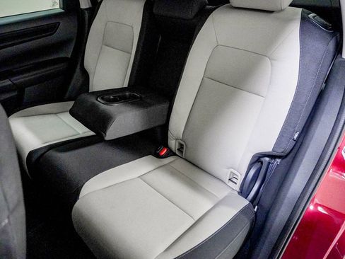 Certified 2025 Honda CR-V EX image 34