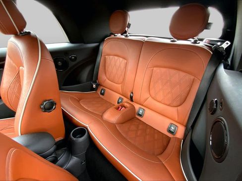 Used 2022 MINI Cooper Convertible w/ Signature Upholstery Package FWD image 20