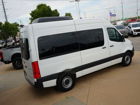 Used 2025 Mercedes-Benz Sprinter 2500 image 14