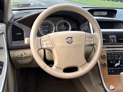 Used 2010 Volvo XC60 T6 AWD/4WD image 22