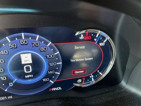 Used 2019 Cadillac Escalade ESV Platinum AWD/4WD image 18