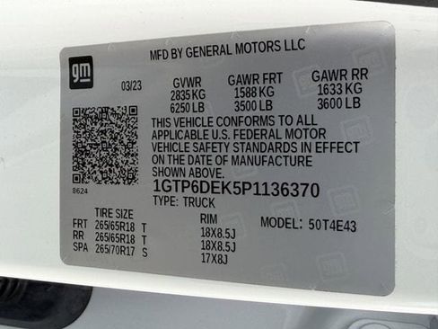 Used 2023 GMC Canyon AT4 w/ AT4 Premium Package AWD/4WD image 32