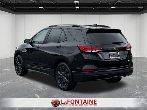 Used 2024 Chevrolet Equinox RS w/ RS Leather Package AWD/4WD image 3