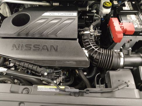 Used 2023 Nissan Rogue S FWD image 30