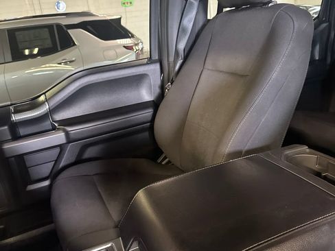 Used 2019 Ford F150 XLT w/ Equipment Group 302A Luxury AWD/4WD image 8