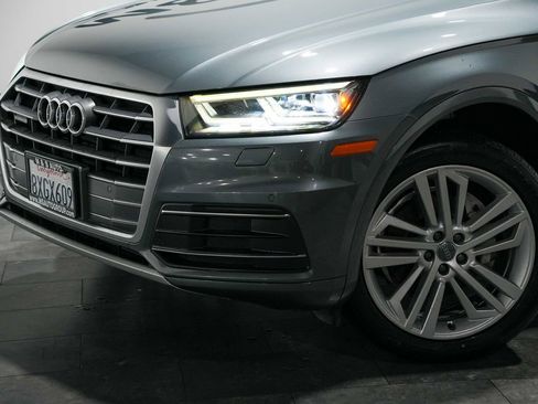 Used 2018 Audi Q5 2.0T Premium Plus w/ Premium Plus Package AWD/4WD image 10