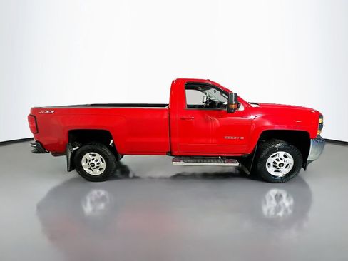 Used 2018 Chevrolet Silverado 2500 LT w/ LT Convenience Package AWD/4WD image 9