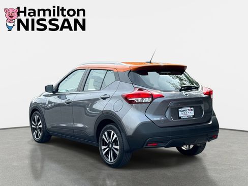 Used 2019 Nissan Kicks SV FWD image 4