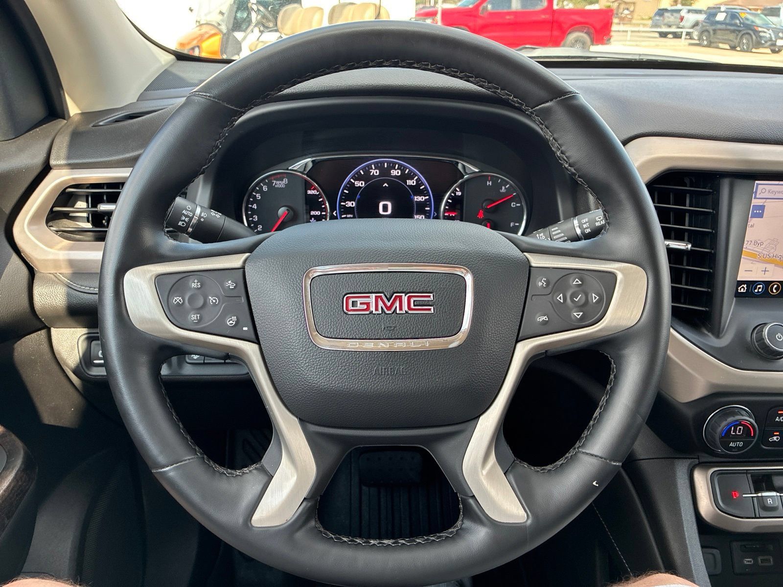 Used 2023 GMC Acadia Denali FWD image 28
