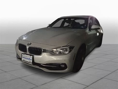 Used 2017 BMW 330i xDrive Sedan image 1
