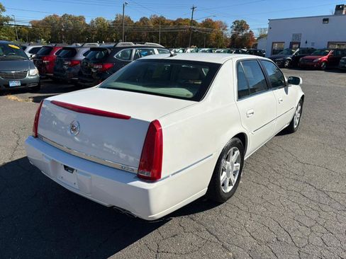 Used 2007 Cadillac DTS Luxury I image 4