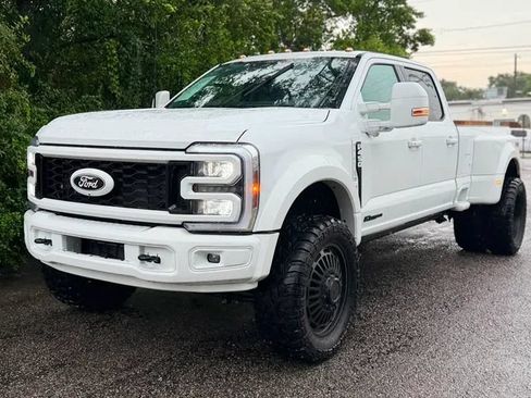Used 2026 Ford F450 Lariat w/ FX4 Off-Road Package AWD/4WD image 11