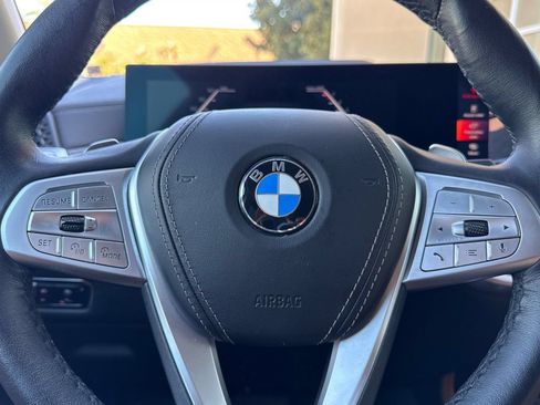 Used 2023 BMW X7 xDrive40i w/ Executive Package AWD/4WD image 25