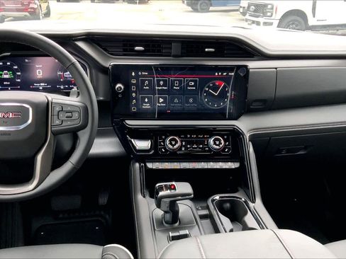 Used 2026 GMC Sierra 1500 AT4X image 6