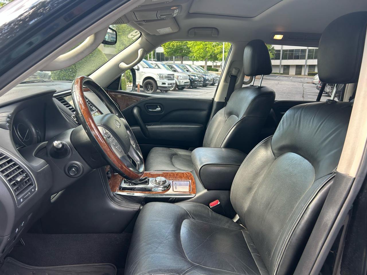 Used 2019 INFINITI QX80 Luxe w/ 22" Wheel Package AWD/4WD image 12