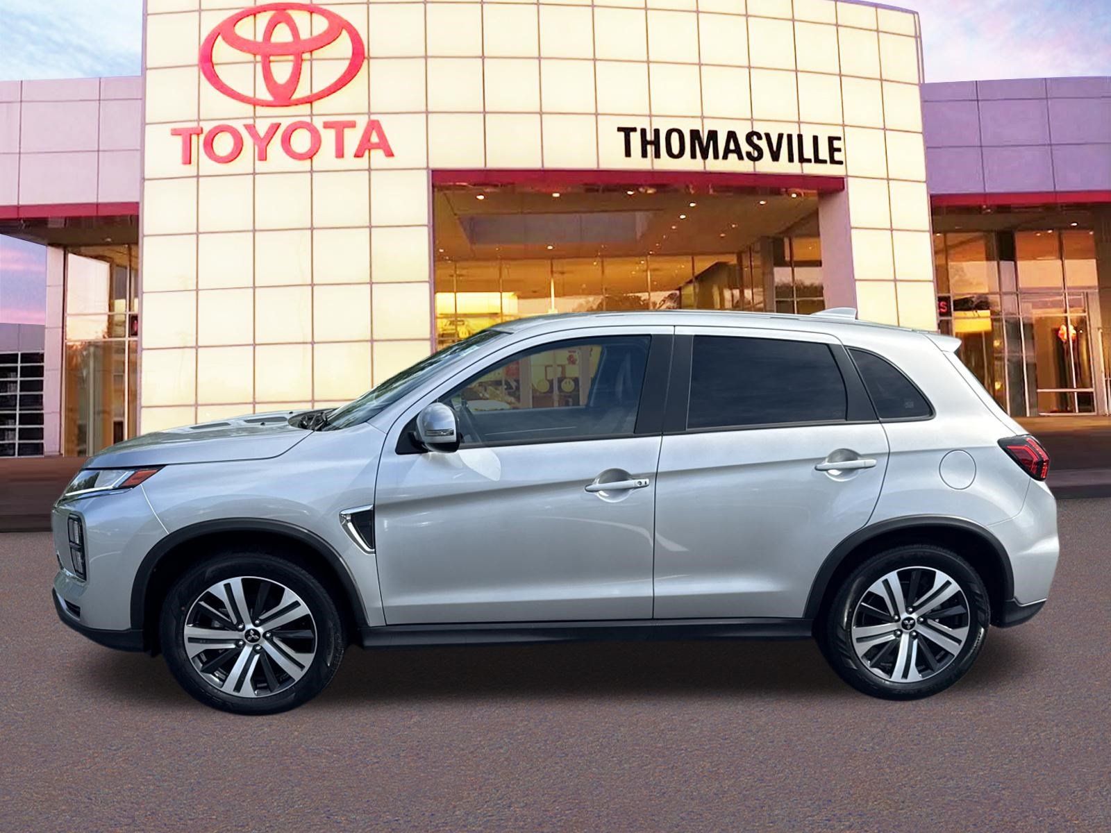 Used 2025 Mitsubishi Outlander Sport SE AWD/4WD image 8