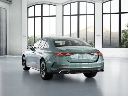 New 2026 Mercedes-Benz E 450 4MATIC Sedan image 27