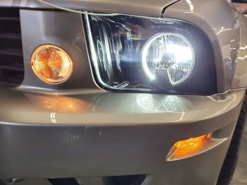 Used 2008 Ford Mustang GT Premium image 30