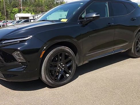 Used 2025 Chevrolet Blazer RS w/ Driver Confidence II Package AWD/4WD image 4