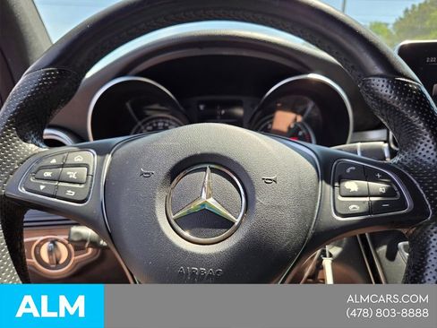Used 2018 Mercedes-Benz GLC 300 4MATIC image 22