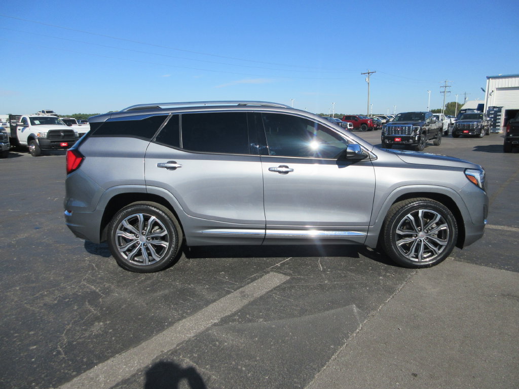 Used 2018 GMC Terrain Denali FWD image 5