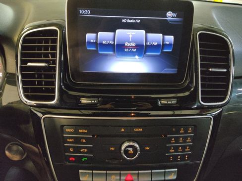 Used 2018 Mercedes-Benz GLE 350 4MATIC w/ Premium 1 Package image 25