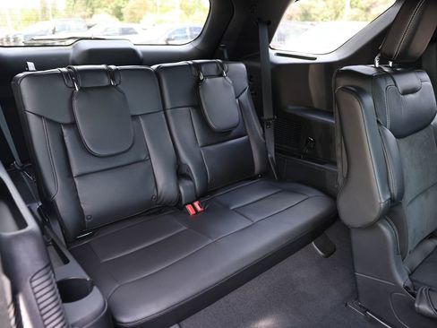 Used 2023 Ford Explorer ST AWD/4WD image 14