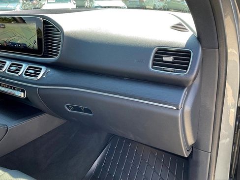 Used 2025 Mercedes-Benz GLE 350 4MATIC image 14