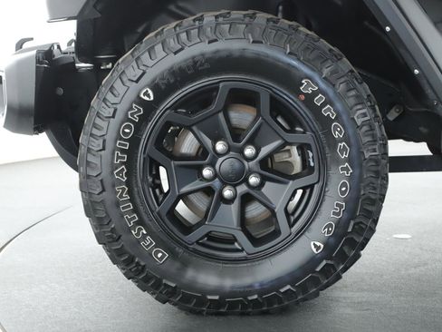 Used 2022 Jeep Gladiator Sport AWD/4WD image 19