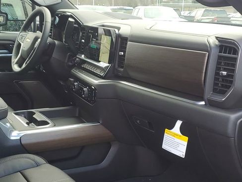 New 2026 Chevrolet Silverado 2500 High Country w/ Technology Package AWD/4WD image 28