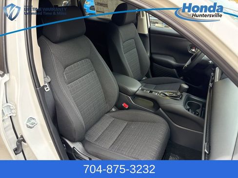 New 2026 Honda HR-V LX image 16