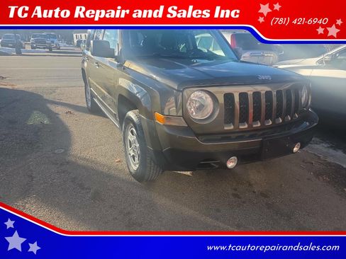 Used 2016 Jeep Patriot Sport w/ Power Value Group image 1