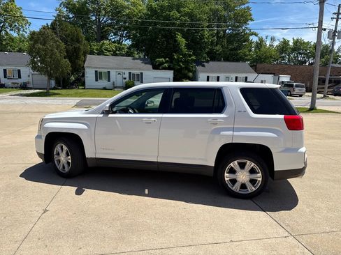 Used 2017 GMC Terrain SLE FWD image 5