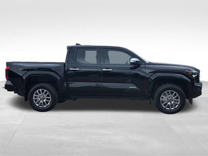 Used 2024 Toyota Tacoma Limited w/ Limited Package (LT)