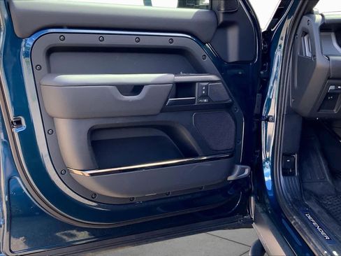 New 2026 Land Rover Defender 110 OCTA AWD/4WD image 10