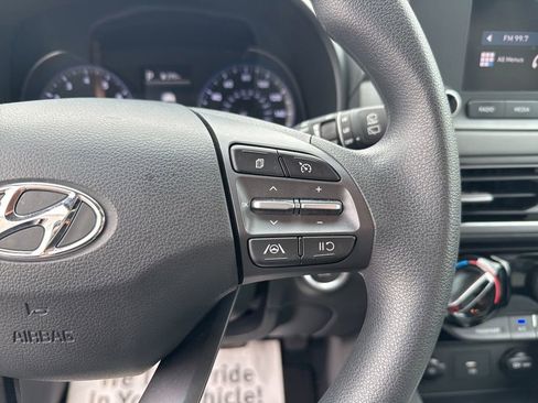 Used 2023 Hyundai Kona SEL AWD/4WD image 17