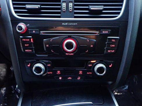 Used 2015 Audi A4 2.0T Premium image 16