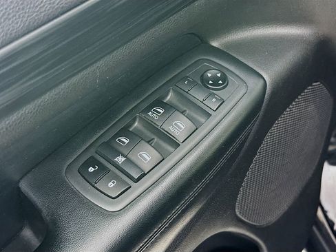 Certified 2021 Jeep Grand Cherokee Laredo image 24