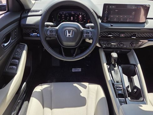 New 2026 Honda Accord EX-L image 10