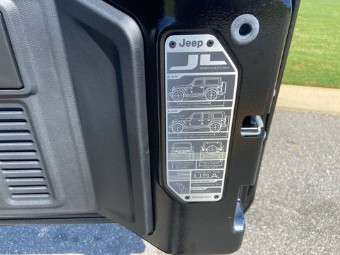 New 2025 Jeep Wrangler Sahara image 36