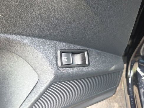 Used 2024 Volkswagen Taos S AWD/4WD image 23