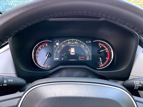 Used 2024 Toyota RAV4 XLE Premium w/ Weather Package FWD image 26