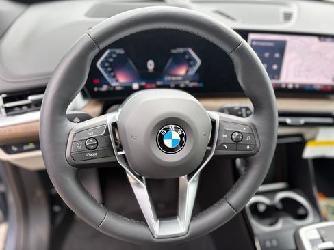 New 2026 BMW X1 xDrive28i w/ Technology Package AWD/4WD image 11